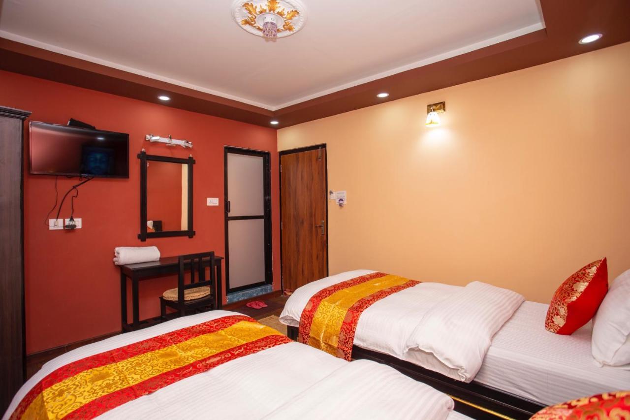 Gurung's Bed & Breakfast 3*