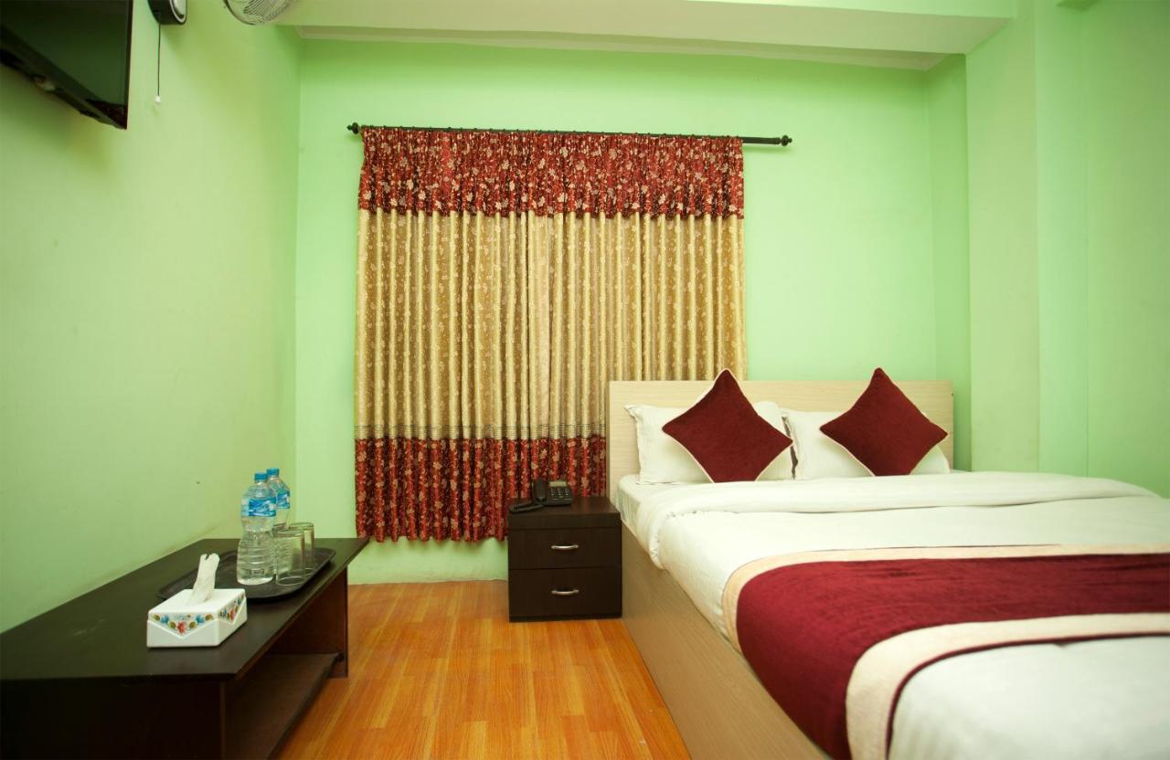 Hotel Oyo 237 S Galaxy Kathmandu