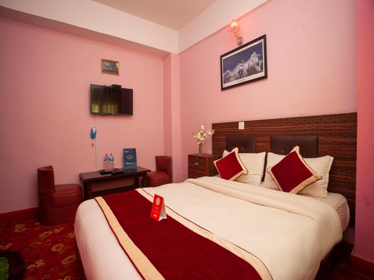Oyo 195 Global And Hotel Kathmandu