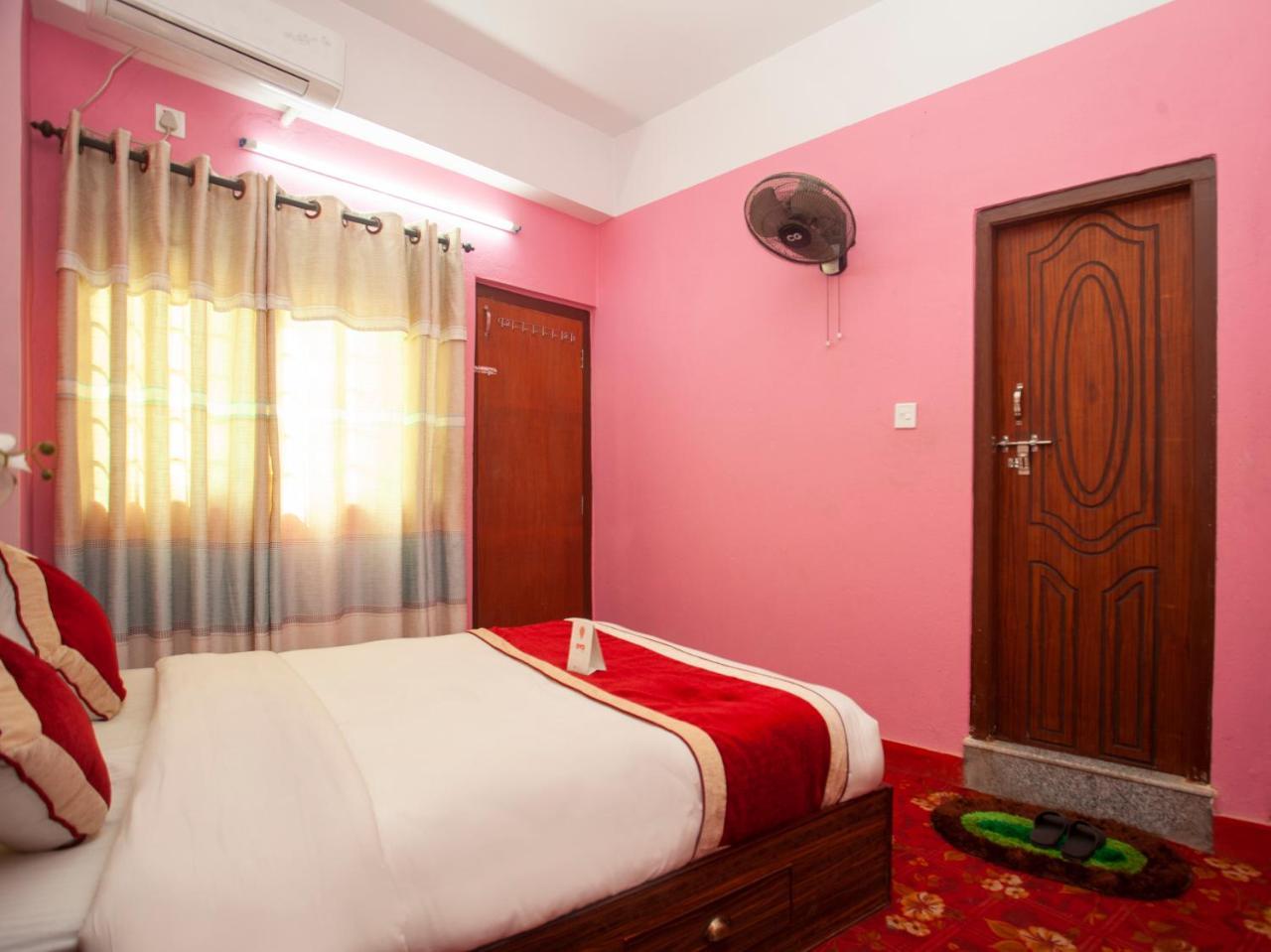 Oyo 195 Global And Hotel