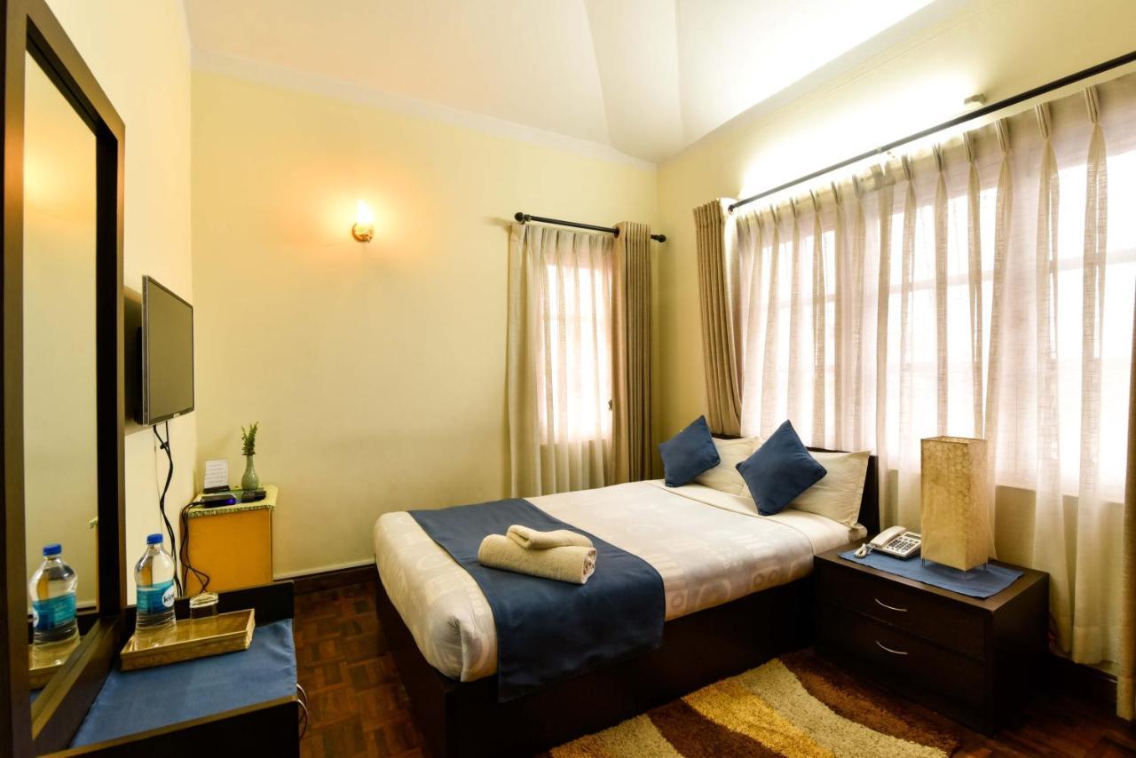 Suburb Cafe & 3* Kathmandu