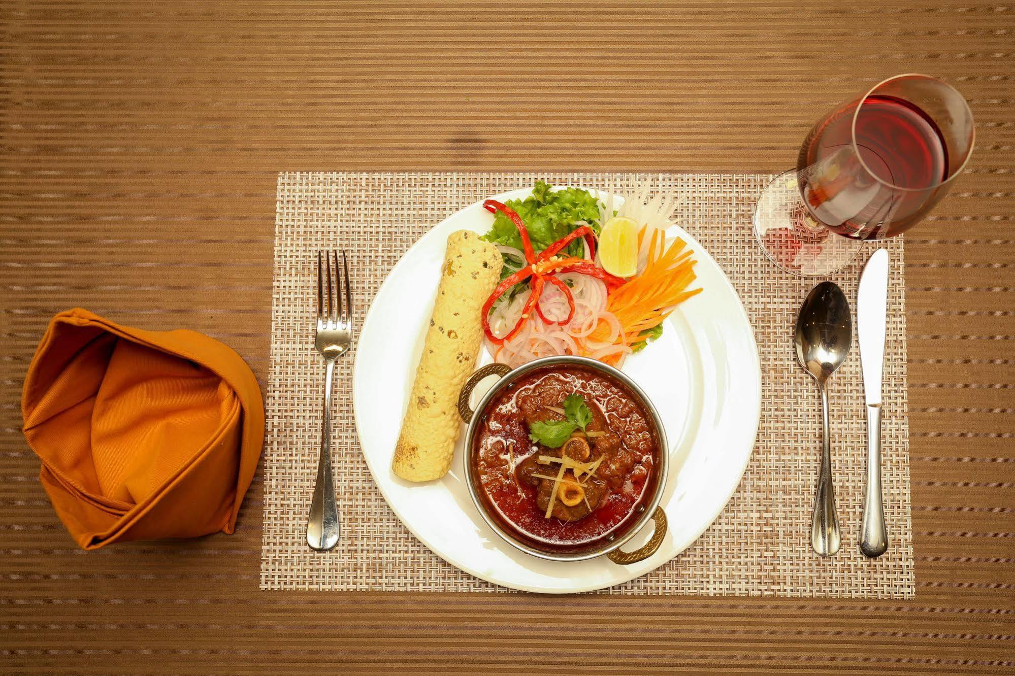 Yatri Suites And Spa 4* Kathmandu