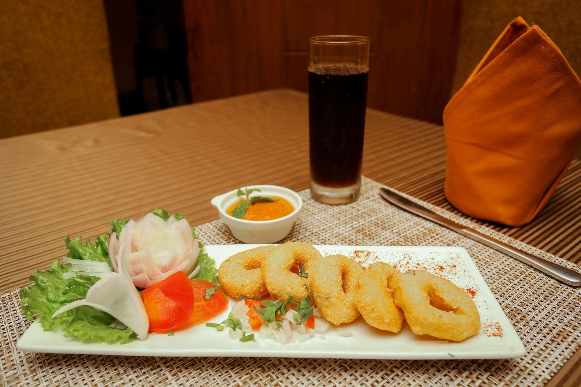 Yatri Suites And Spa 4*