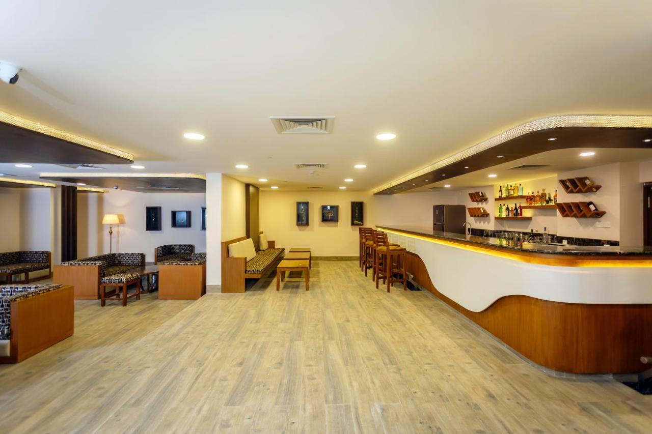 Crowne Imperial 4*