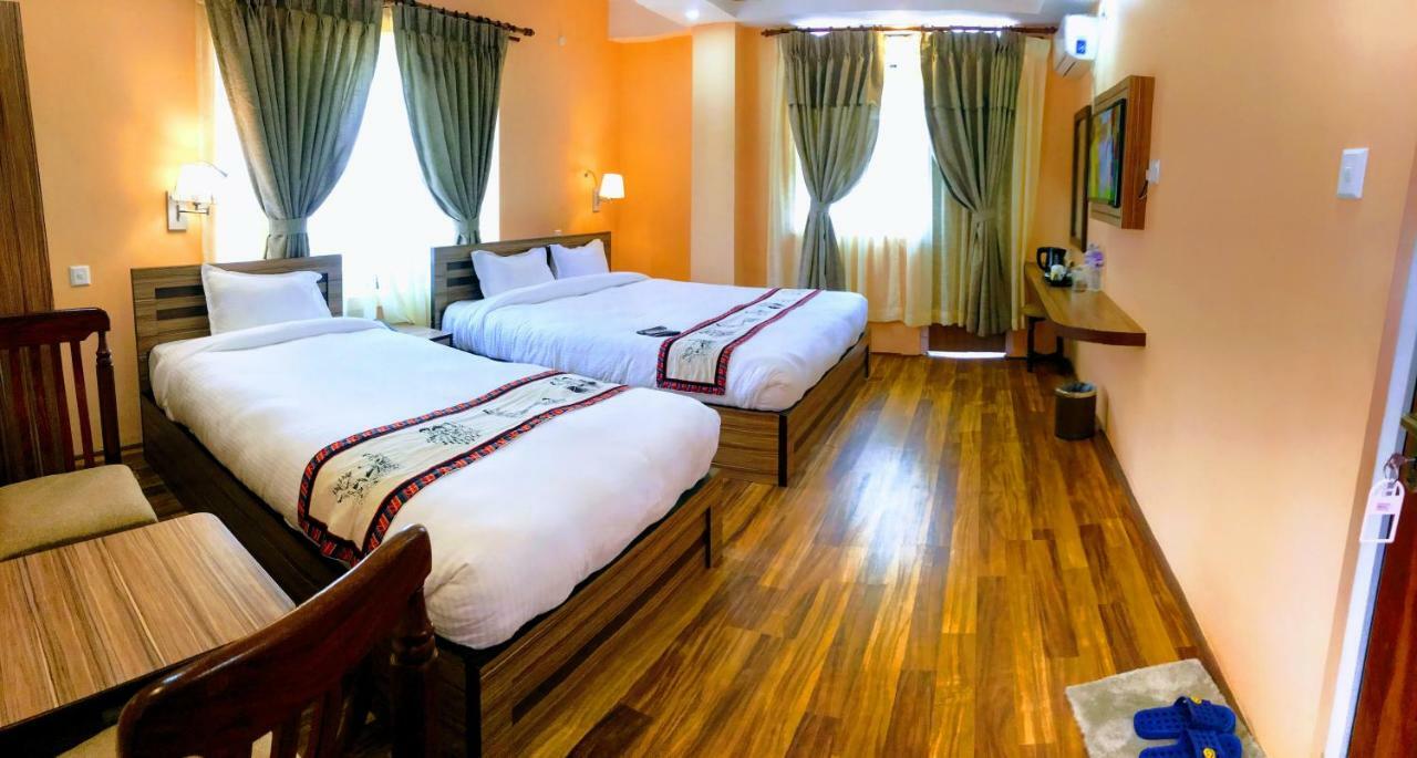 Garden Hotel 3*