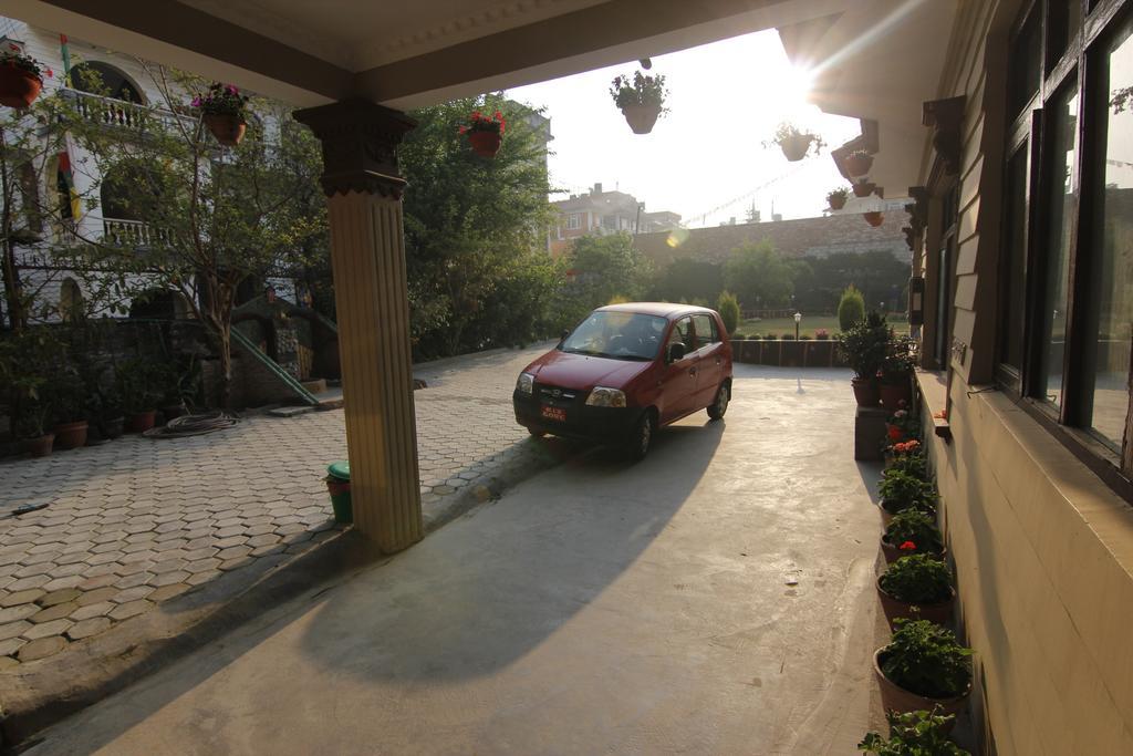 Dipankara Guest house 3*