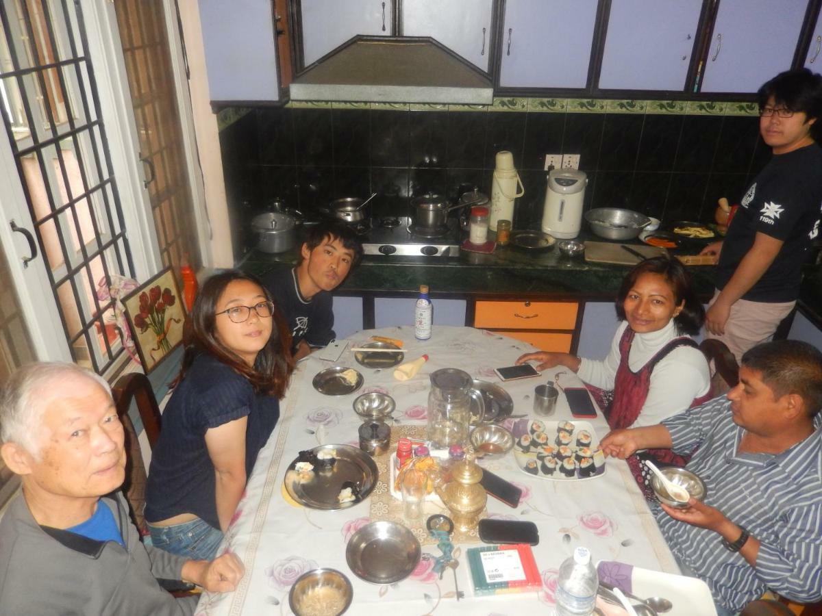 Shine Famille Francophone - Shine And Homestay Kathmandu