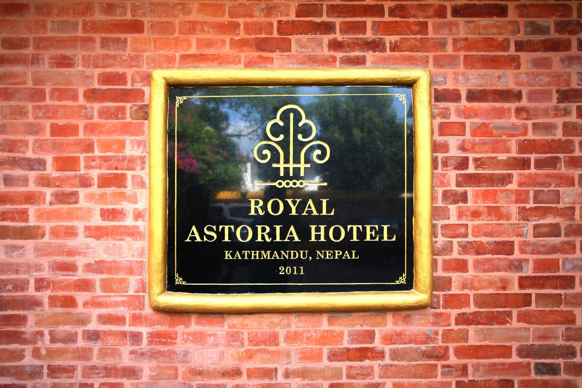 Royal Astoria Hotel 3*