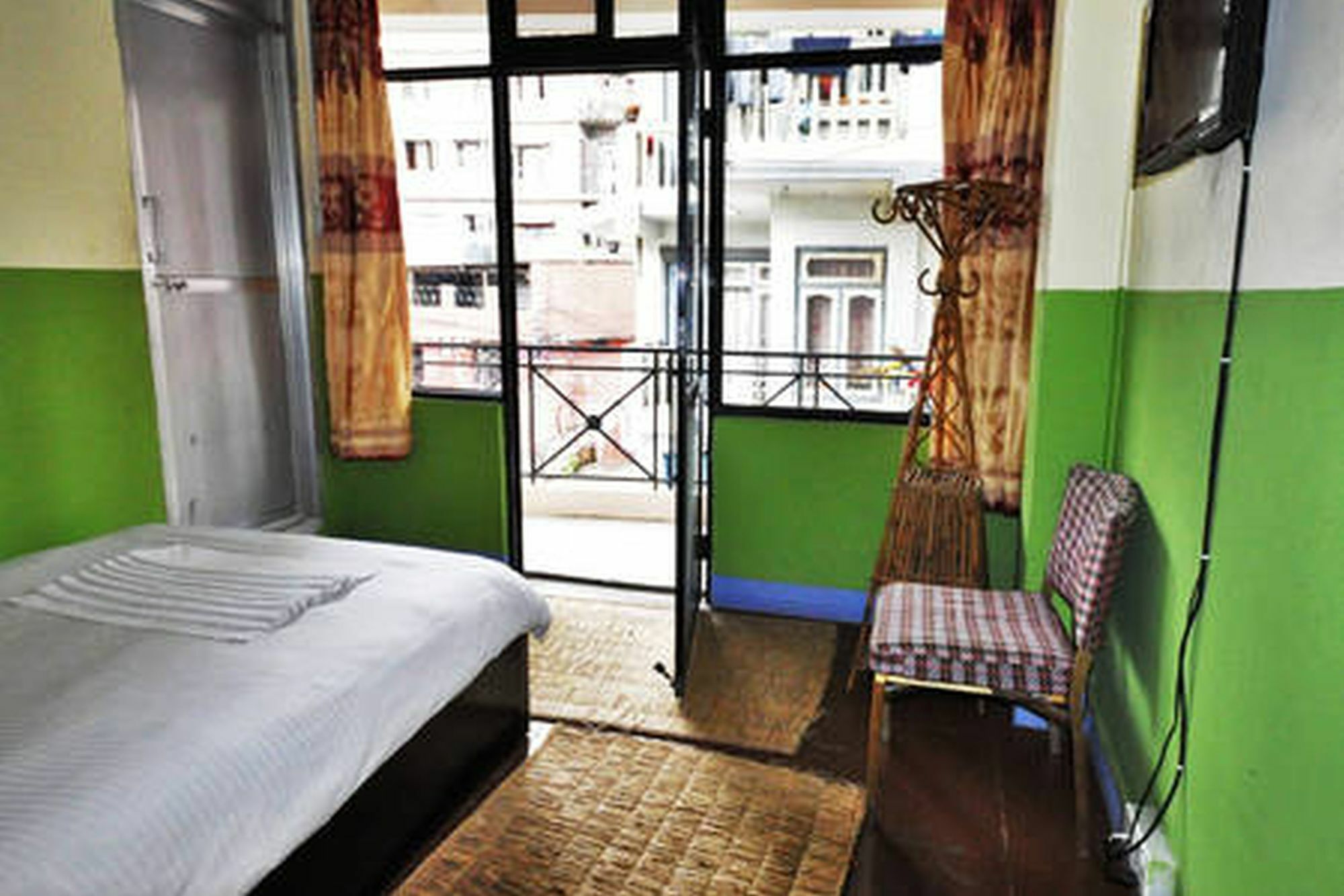 Metro Eco 2* Kathmandu
