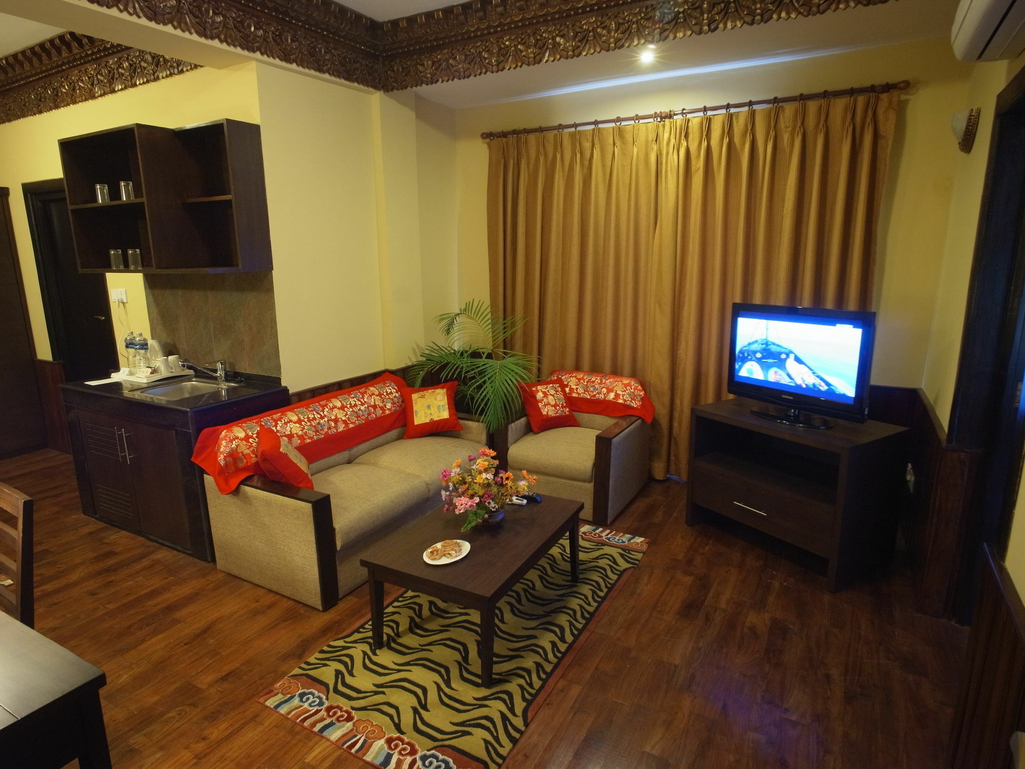 Hotel Tibet International