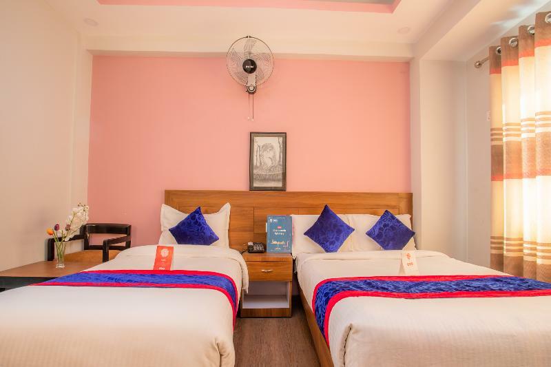 Oyo 136 Om Plaza Hotel Kathmandu