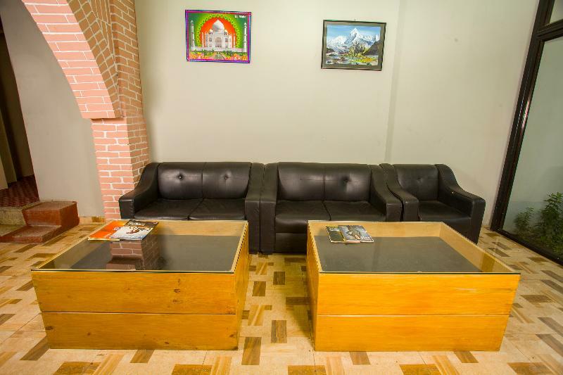 Hotel Oyo 150 Himalyan Height 2*