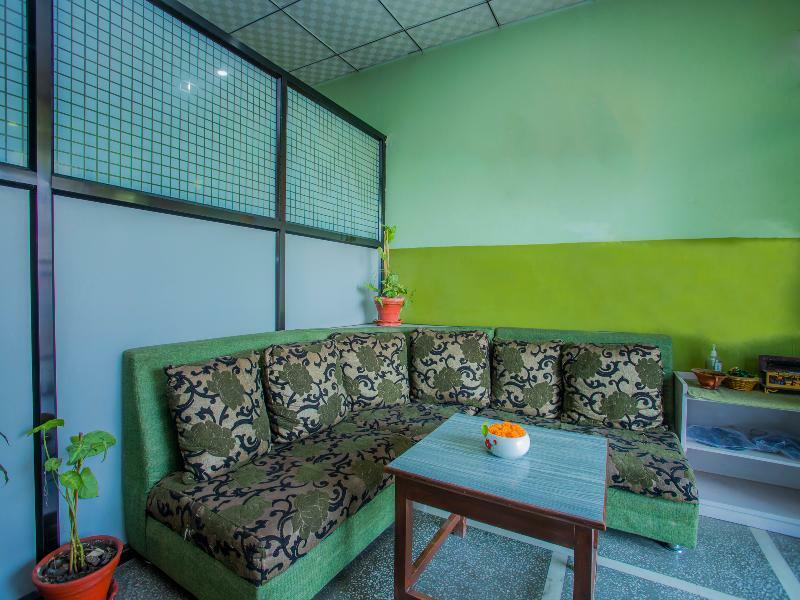 Hotel Oyo 266 Grand Stupa 3*
