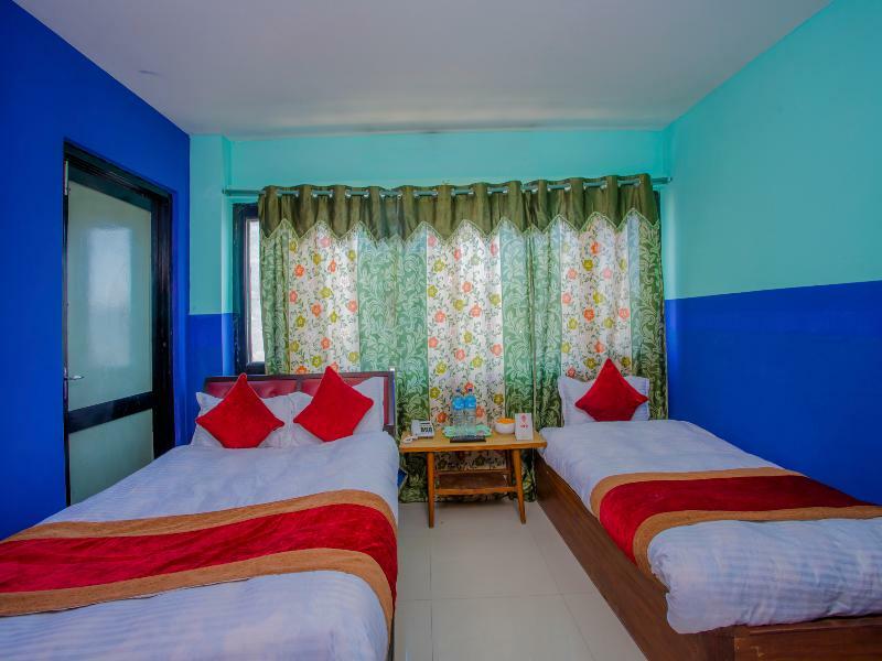 Oyo 266 Grand Stupa 3*