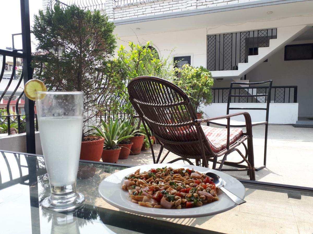 Bed & Breakfast Holy 2*
