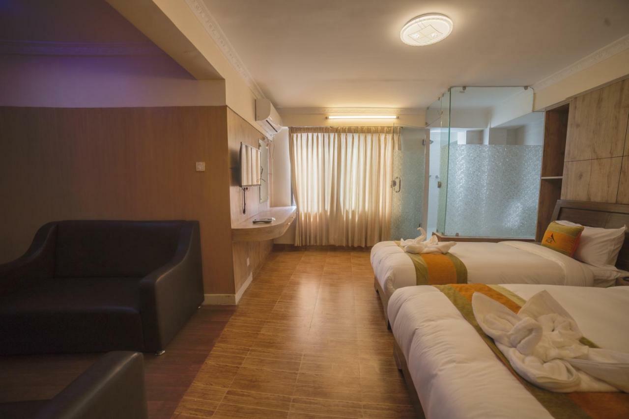 Hotel Ace 3*