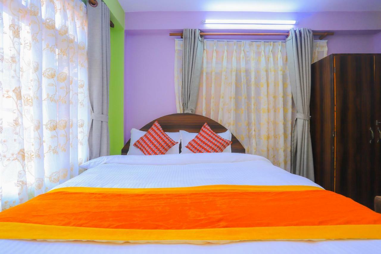 Hotel Oyo 492 Yeti 3*