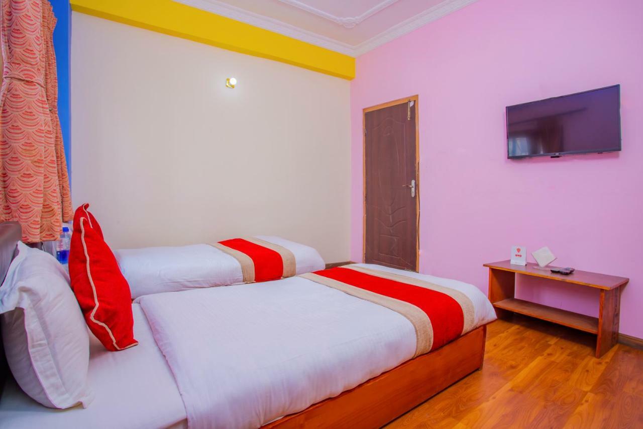 Oyo 414 Om Hotel *