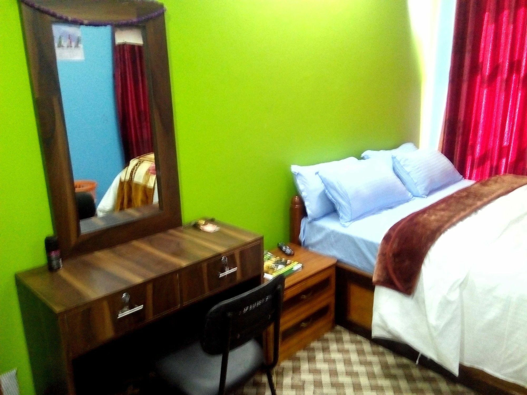 Hotel Three Boys