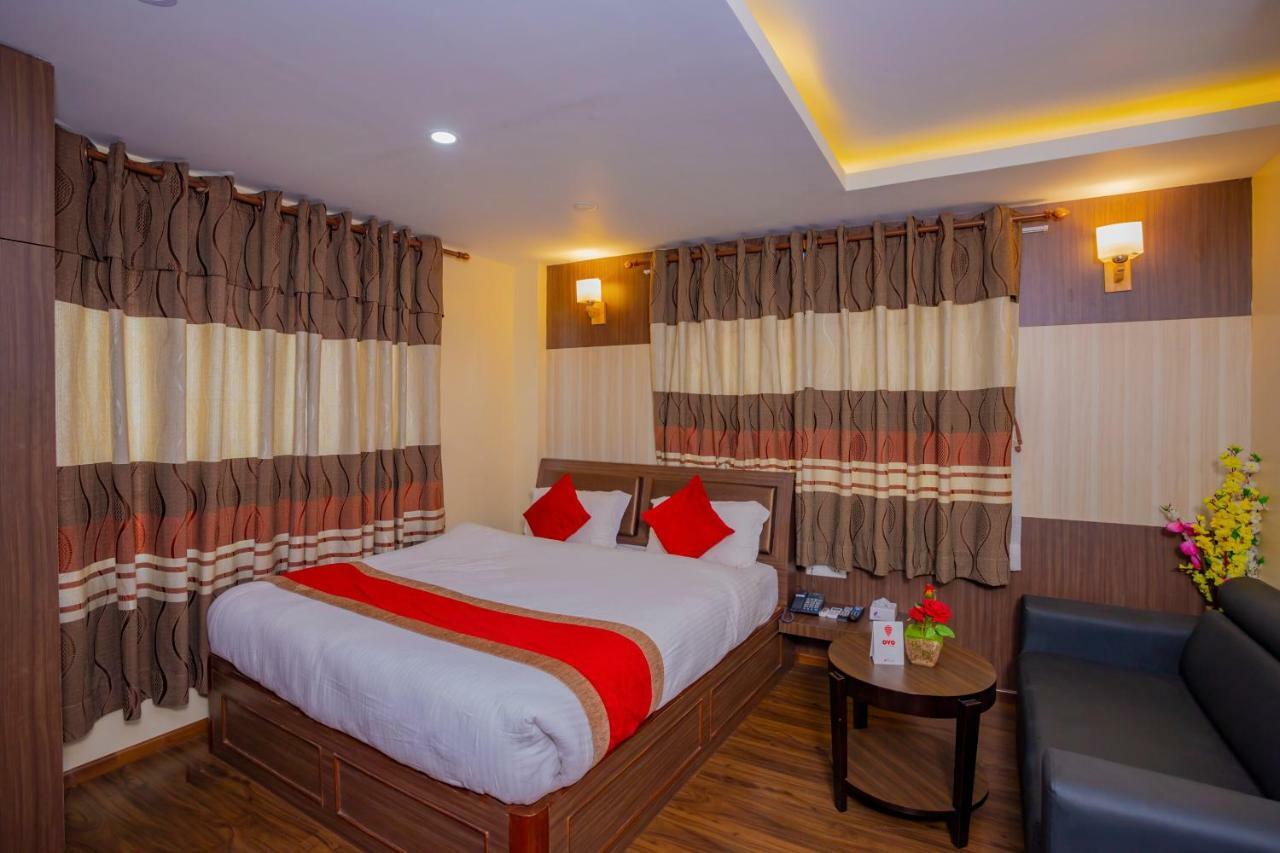 Deepshree Hotel