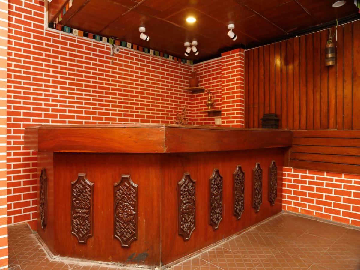 Potala Hotel 3*