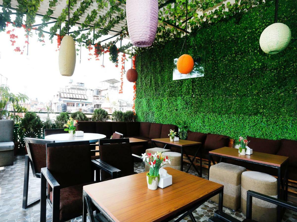 Hotel Potala 3*
