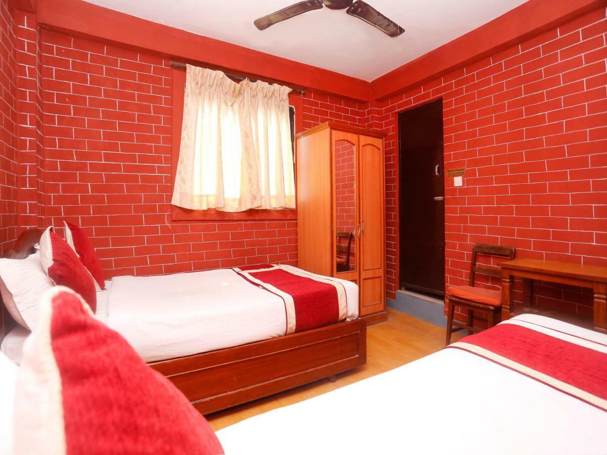 Potala Hotel 3*