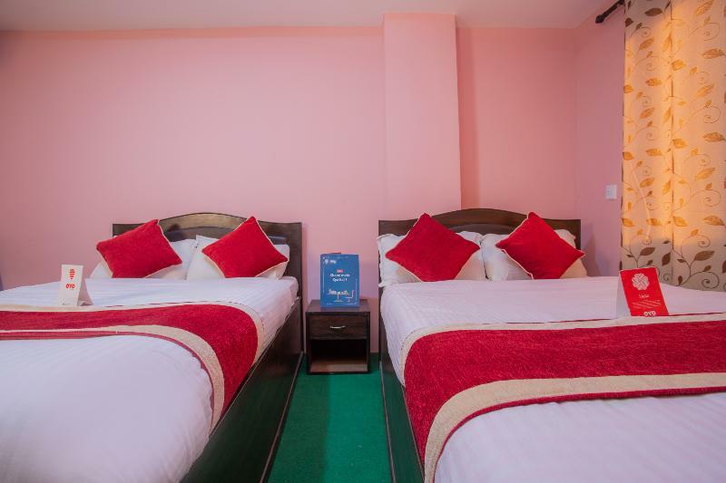 Oyo 137 Pranisha Hotel