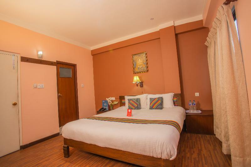 Hotel Embassy 2*