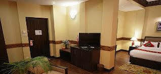 Tibet International Hotel 4*