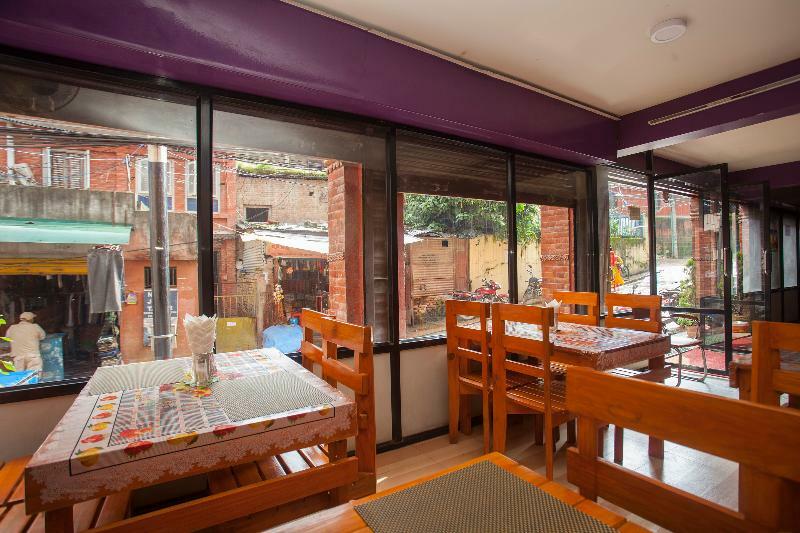Oyo 174 Shiva Shankar Hotel