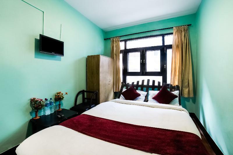 Hotel Oyo 239 Kuti