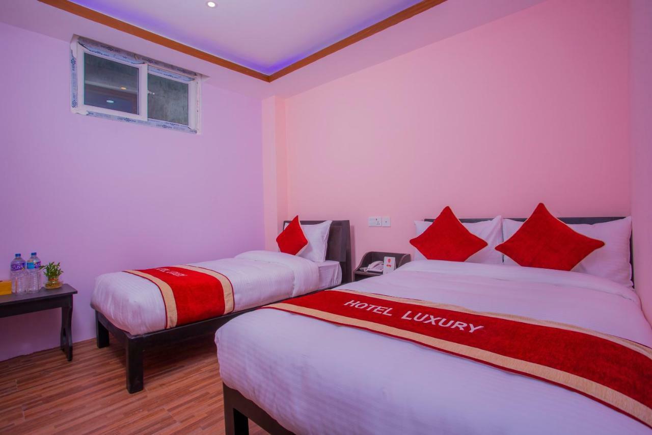 Hotel Oyo 303 Luxury 3*