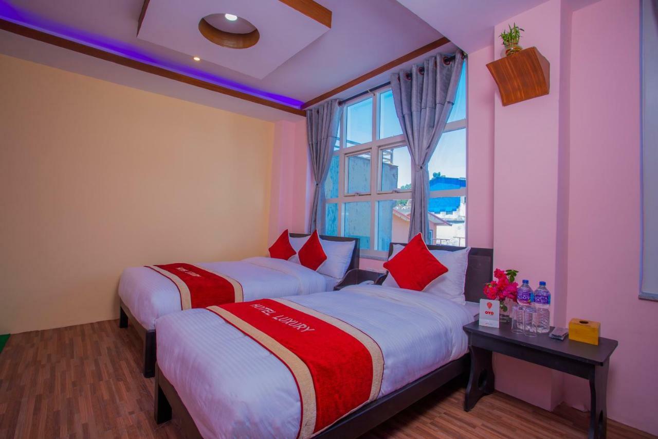 Hotel Oyo 303 Luxury 3*