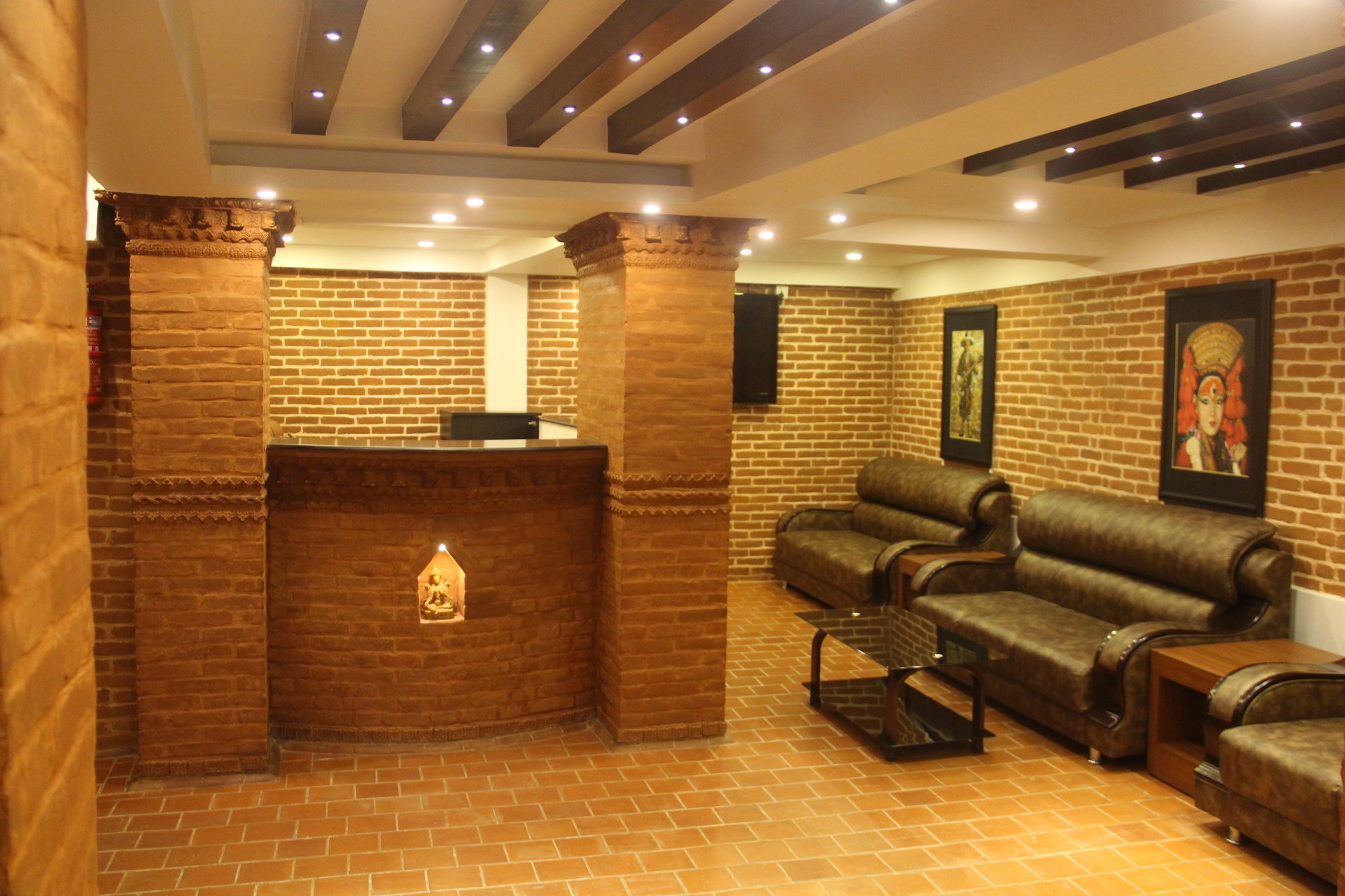 Shreesu Hotel