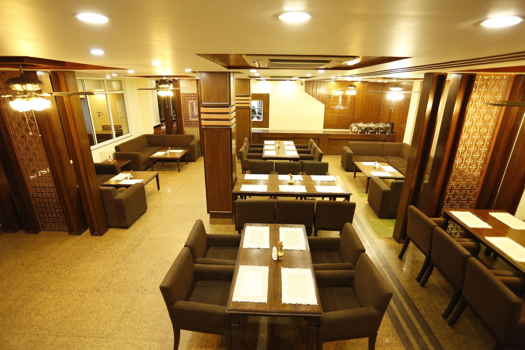 Mahadev Hotel