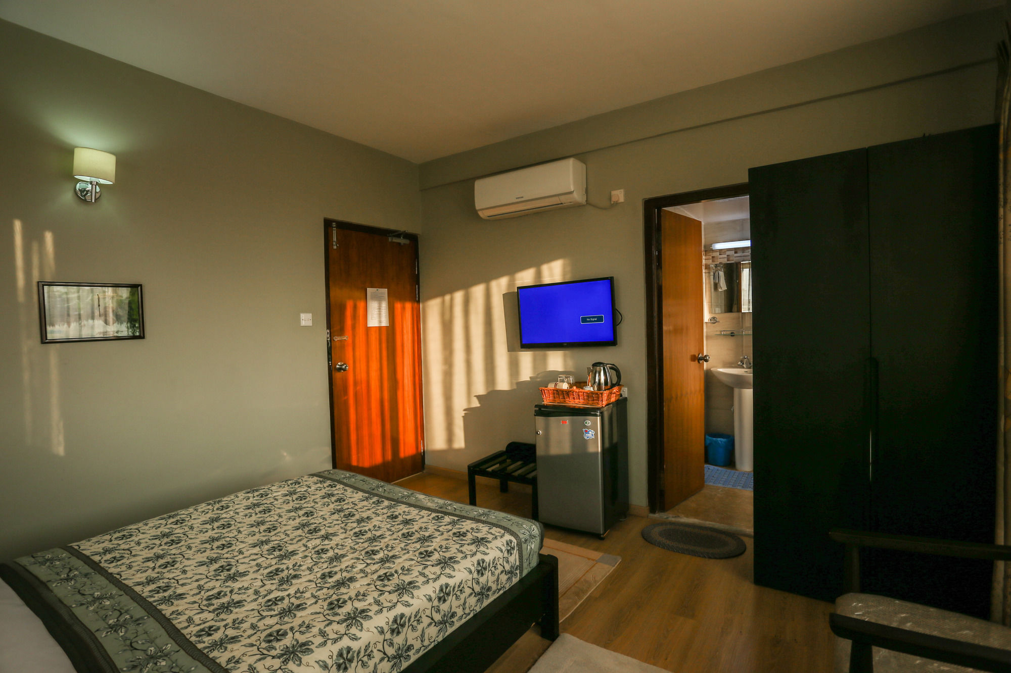 Hotel Nirvana 3*