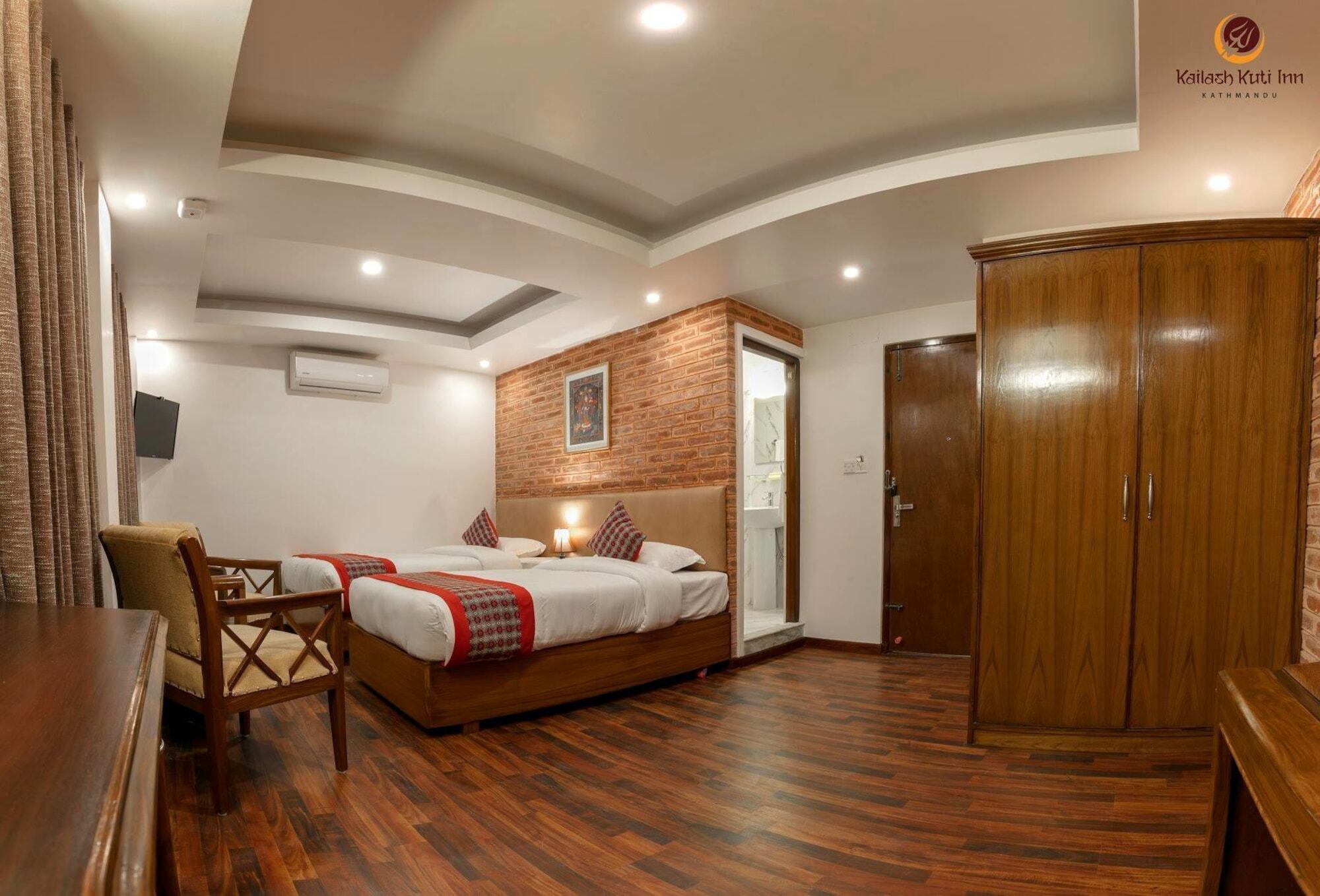 Kailash Kuti Hotel