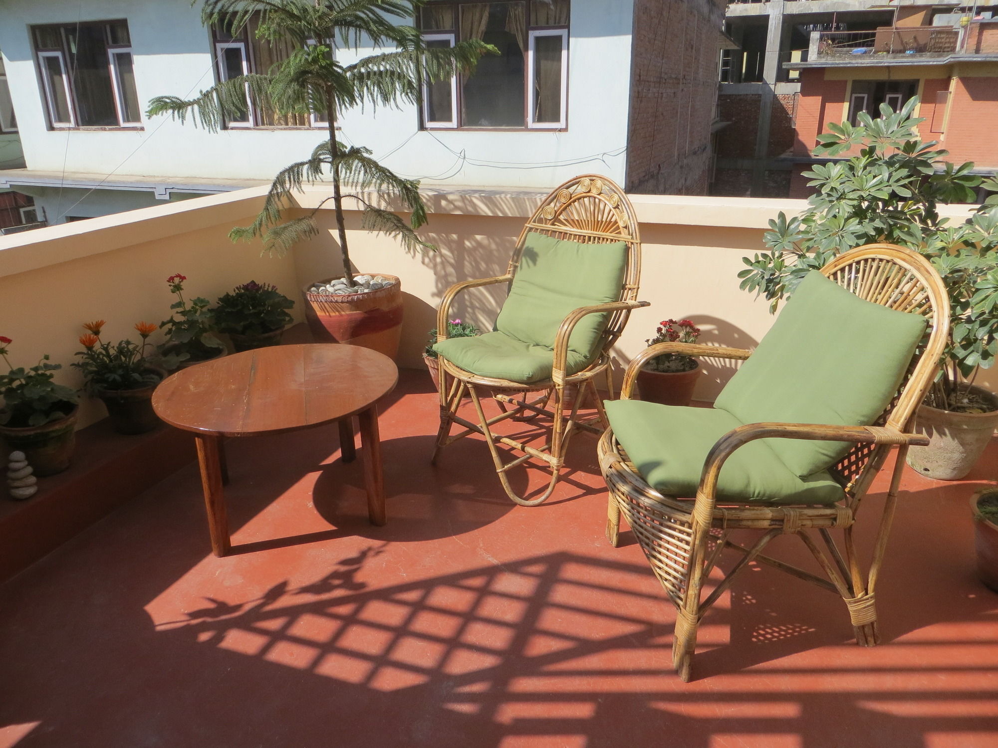 Mi Casa 3*