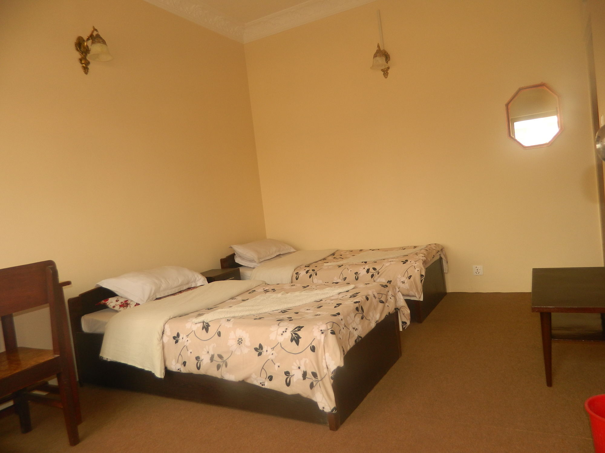 Guest house Om Tara Pvt Ltd