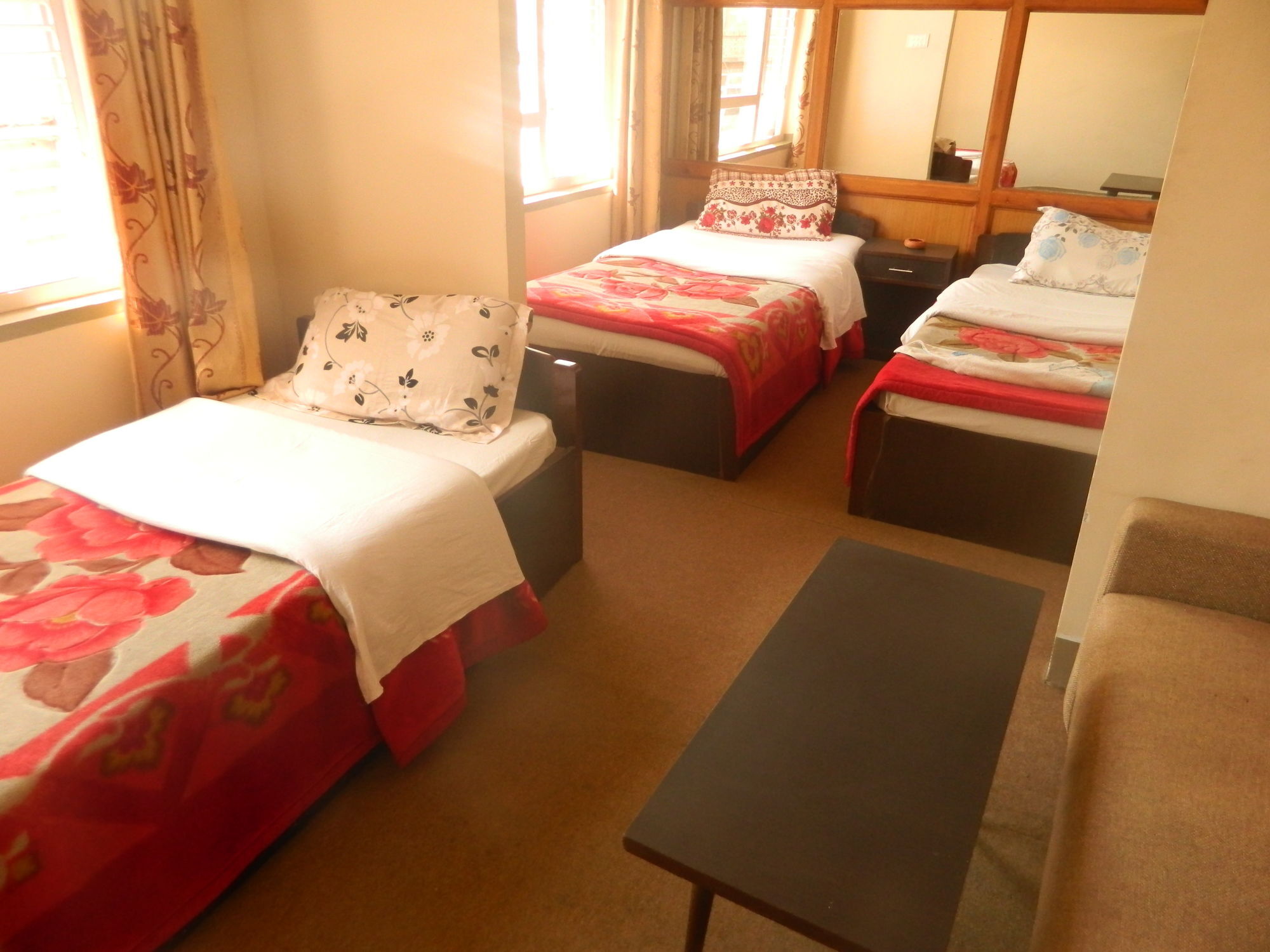 Guest house Om Tara Pvt Ltd 2*