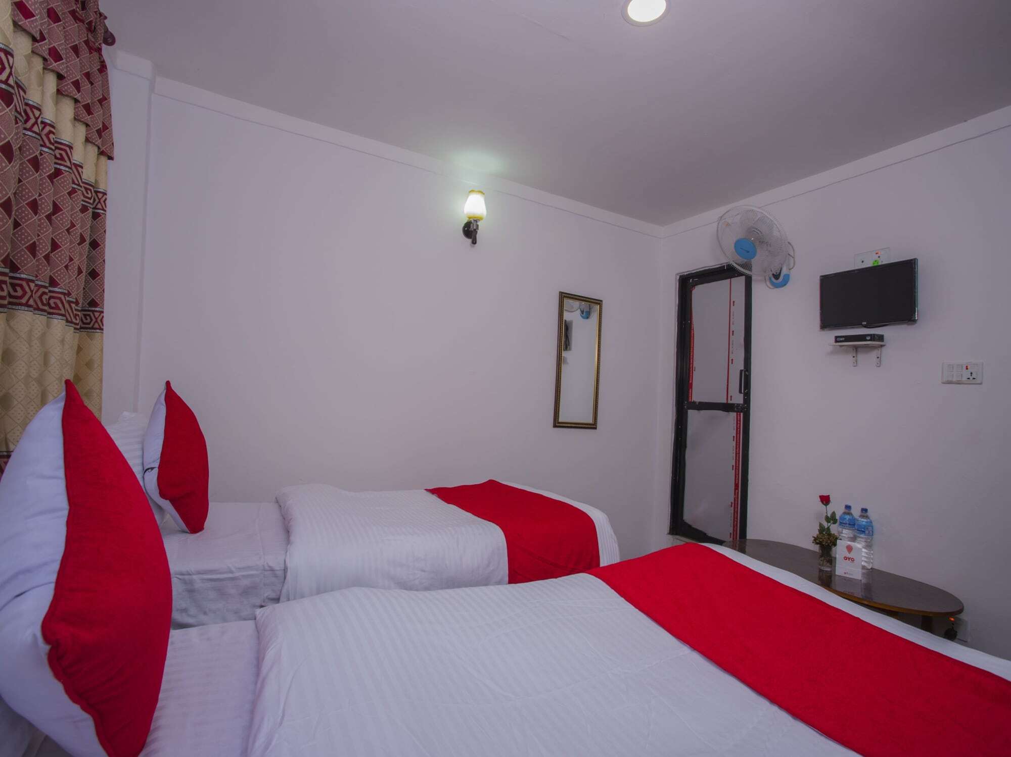 Oyo 276 White Orchid Hotel Kathmandu