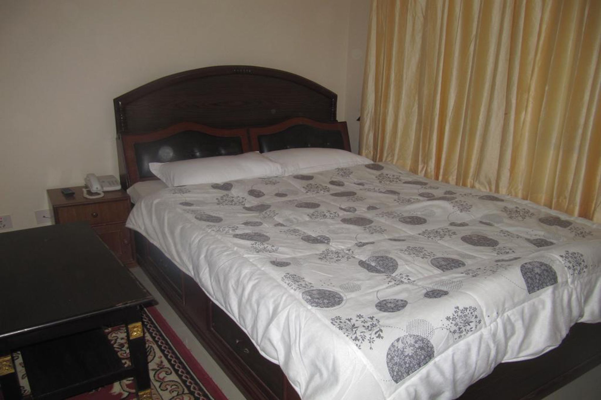 Hotel Mandakini