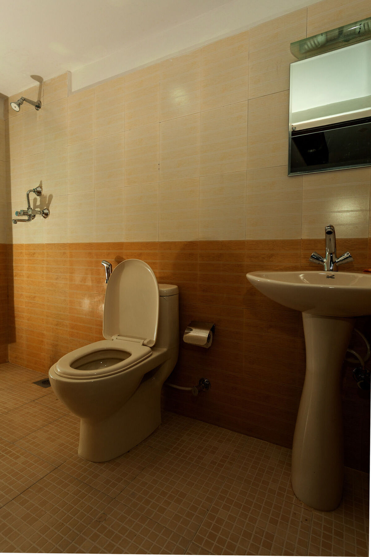 Hotel Annex 2*