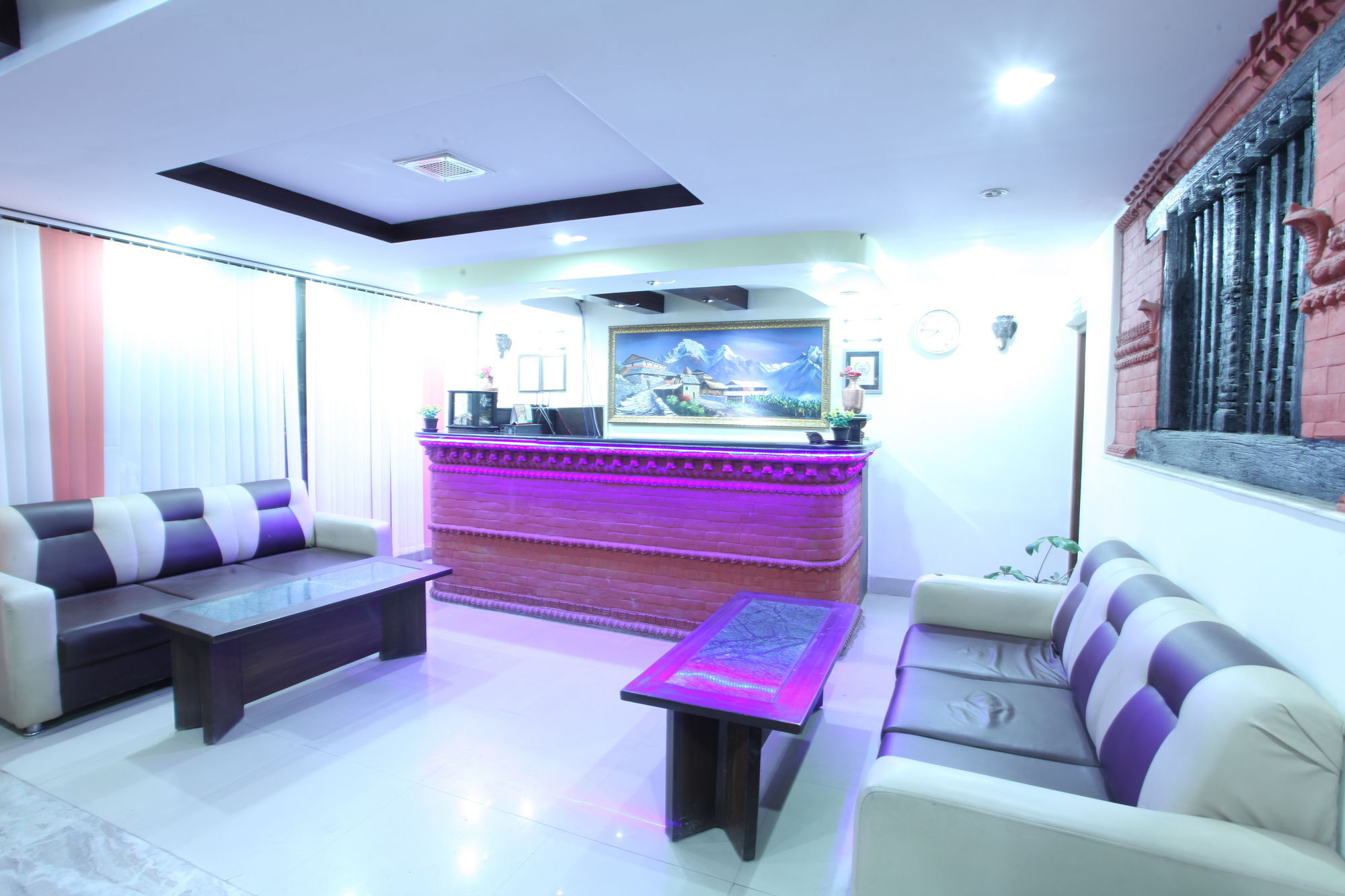 Annex Hotel 2*