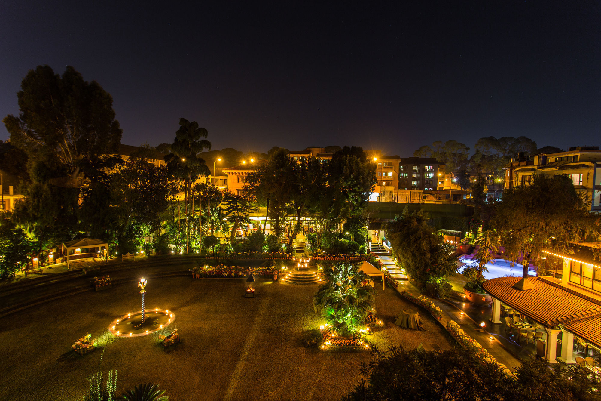 Hotel Shangri-la, 5*