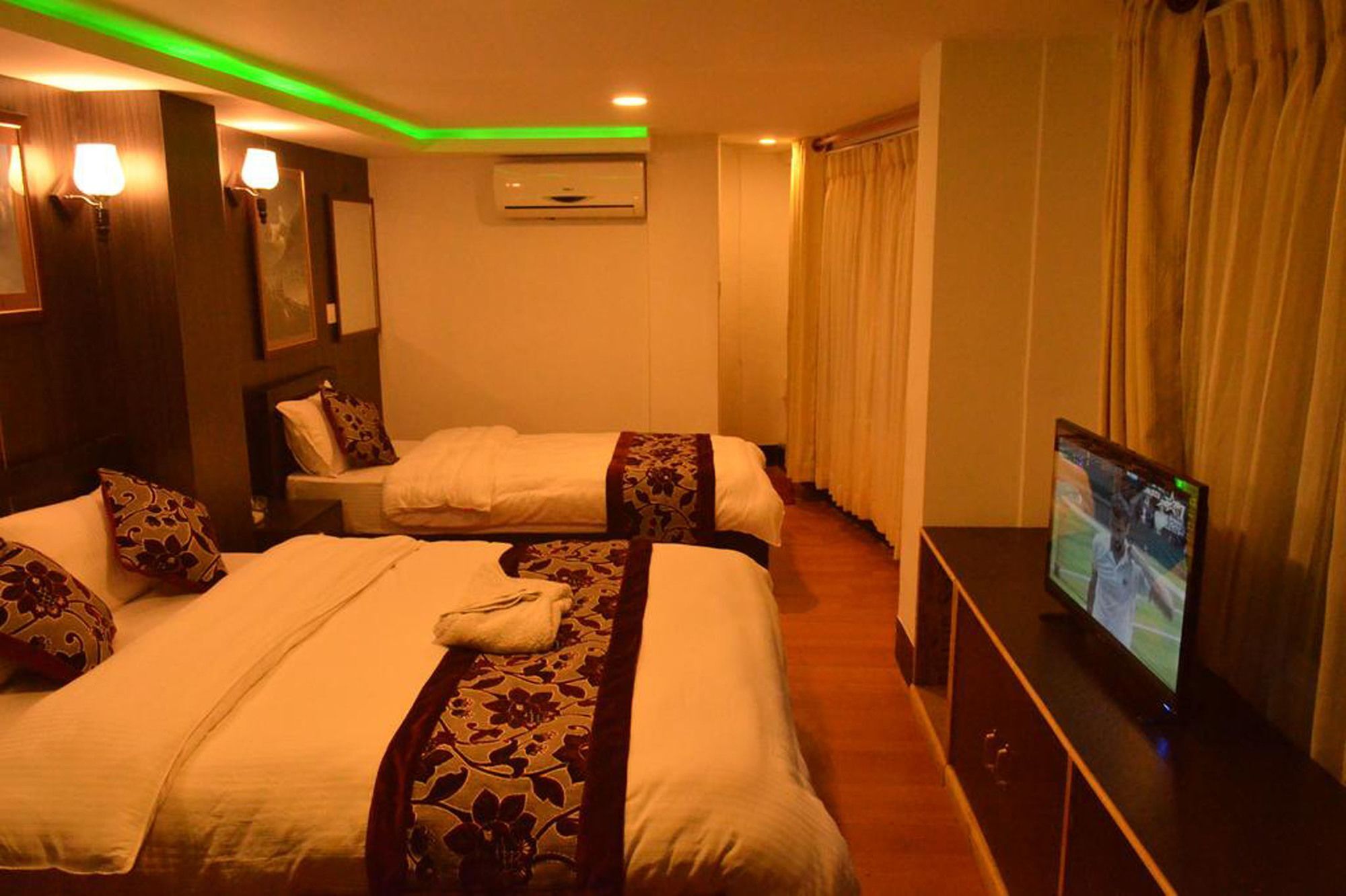 Hotel Holiday Inn Hotel