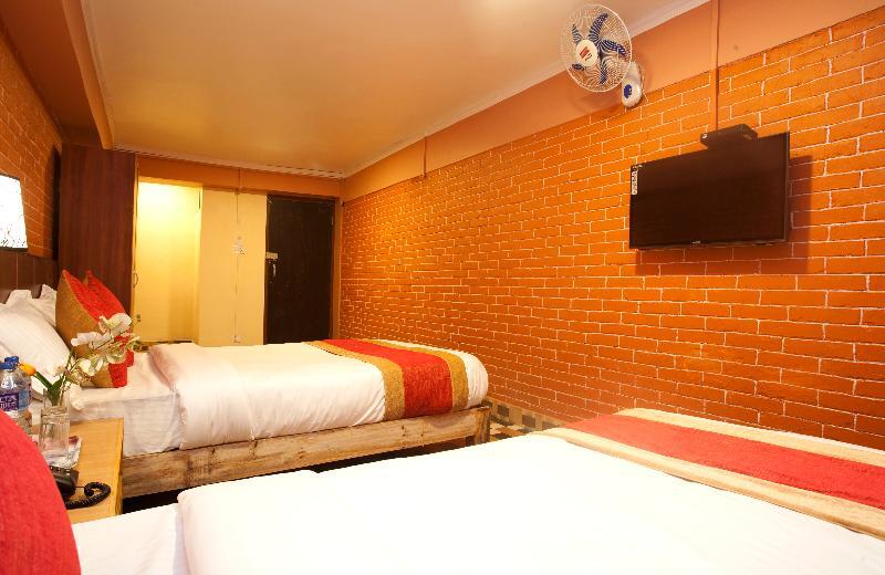 Oyo 236 Beli Nepal 2*