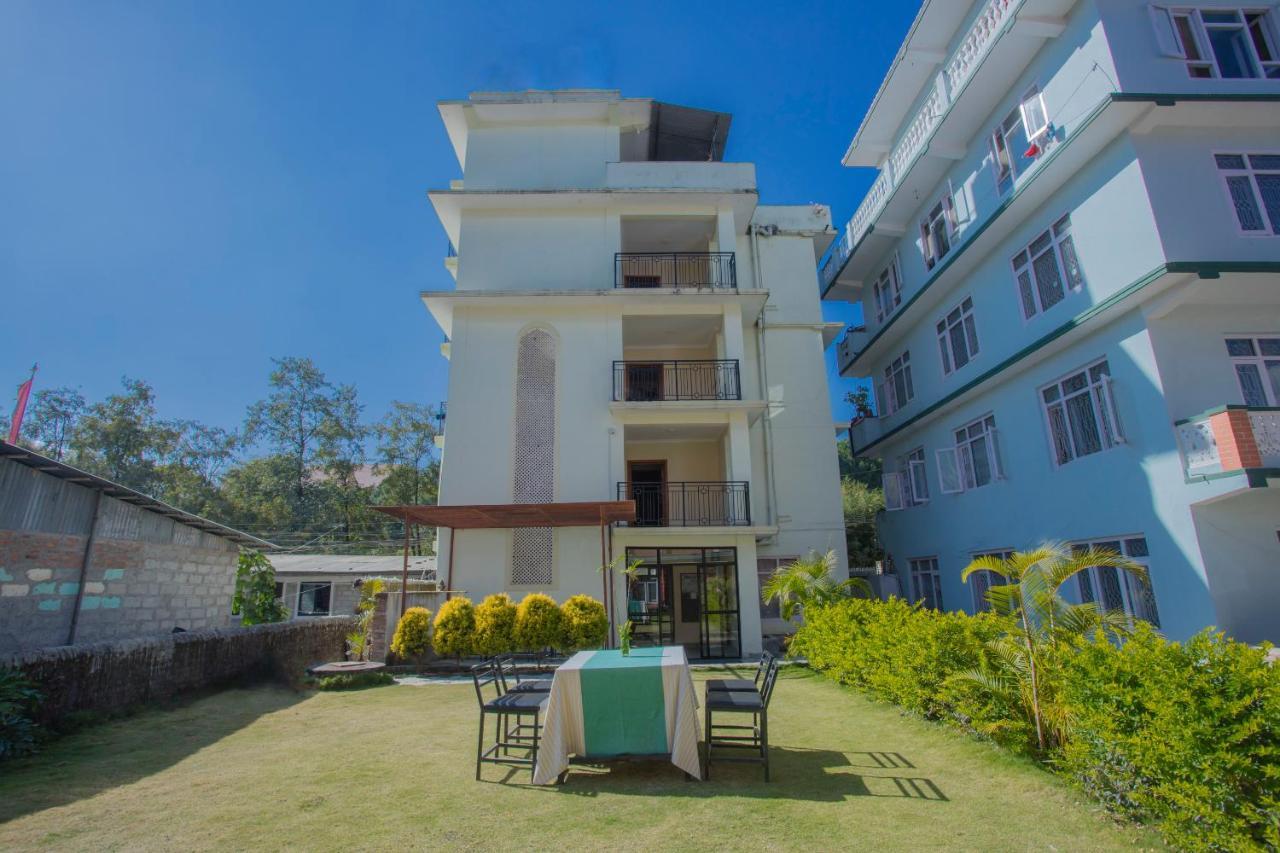 Oyo 246 Tensar Hotel 2*