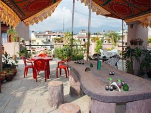 Hotel Arts 4*